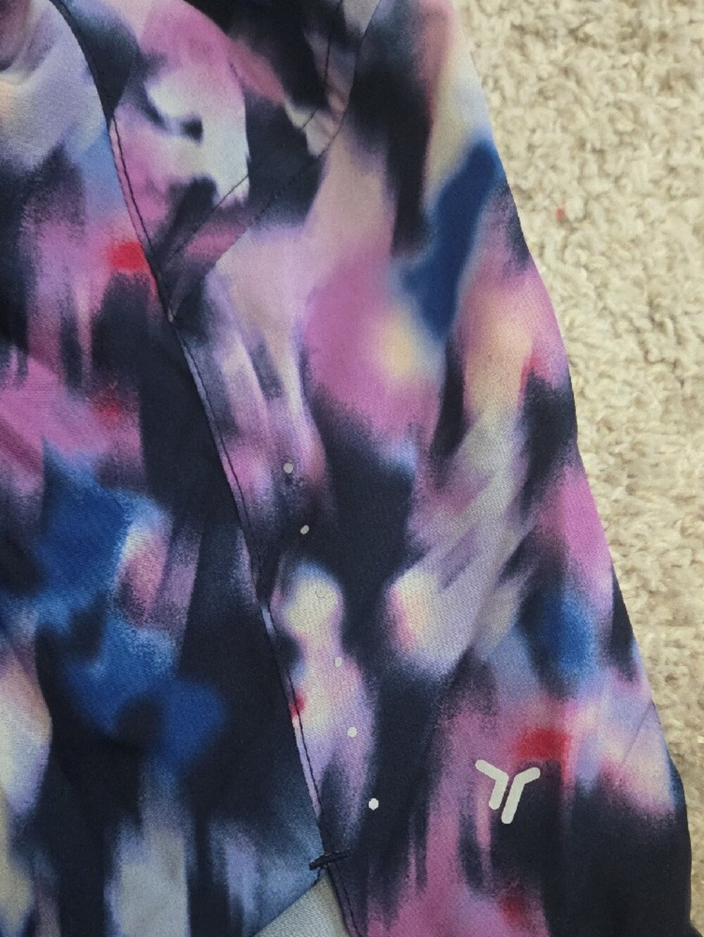 Old Navy Active Women’s Athletic Short in Multicolor Tie-Dye With Short Under. - Picture 5 of 7